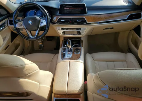 2018 BMW 740 Xe z USA, uszkodzony, nr VIN WBA7J2C57JG938324